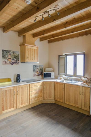  Oliveira Country House  Figueira e Barros